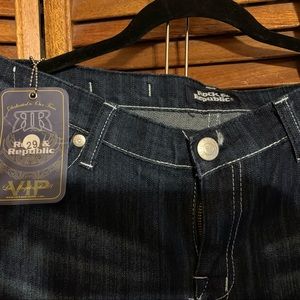 Rock and Republic jeans size 9 brand new
